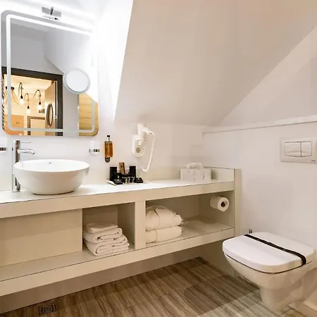 Razelm Luxury Hotel 4*