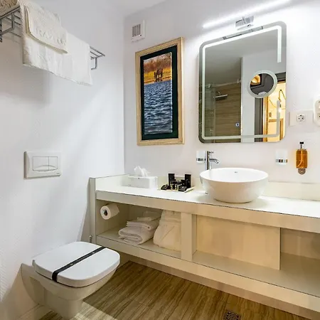 Razelm Luxury Hotel 4*