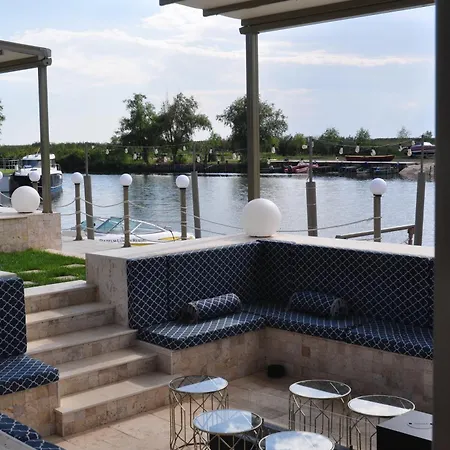 Razelm Luxury Hotel 4*